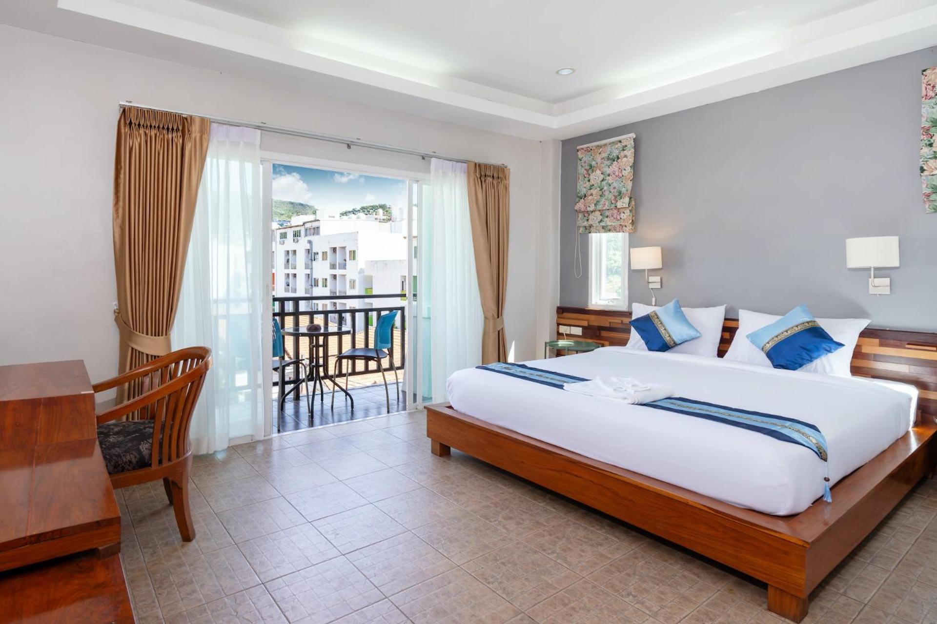 Memory 2 Hotel Phuket Exterior photo