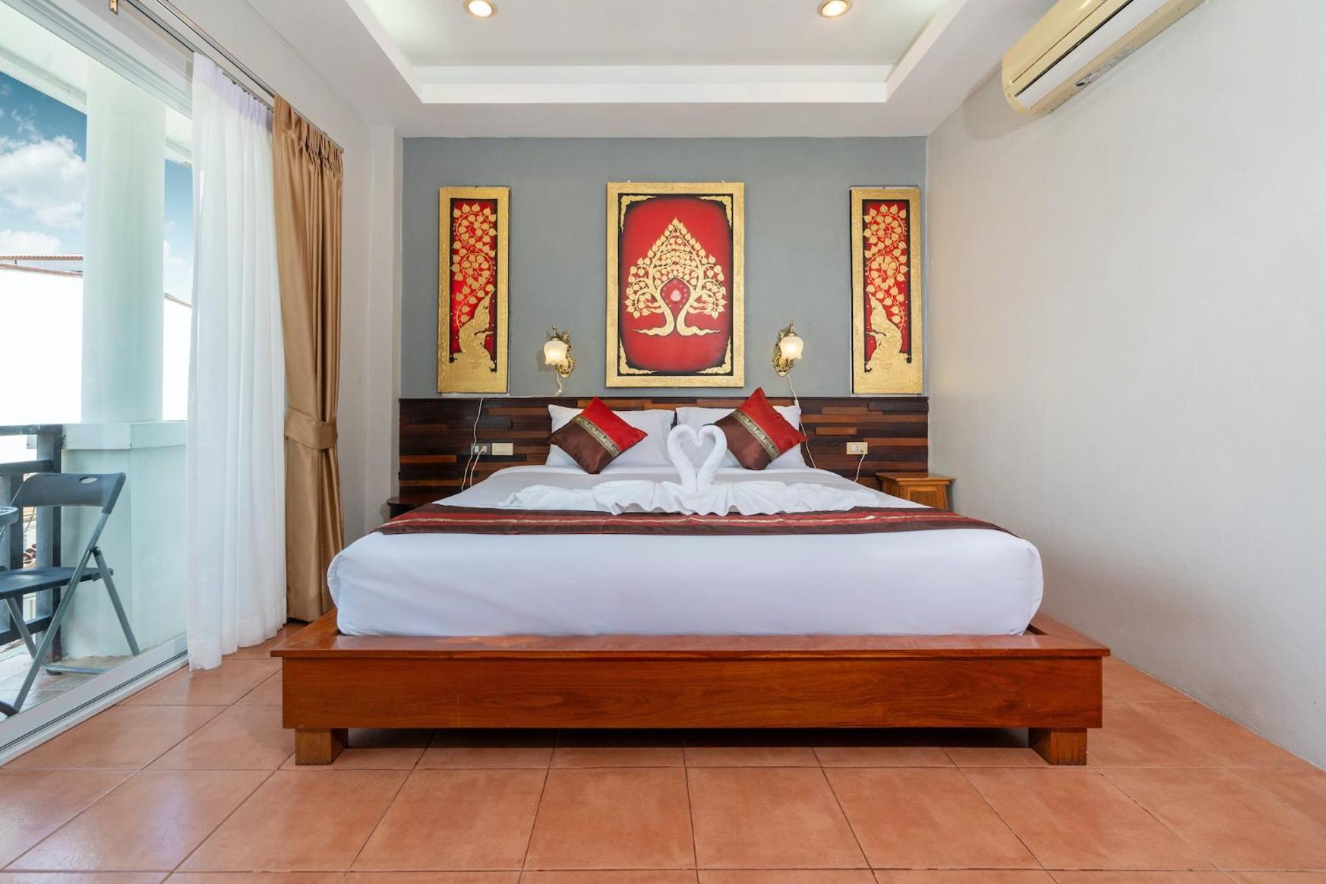 Memory 2 Hotel Phuket Exterior photo
